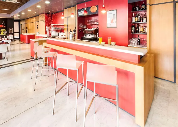 Hotel Ibis Fiera 3*
