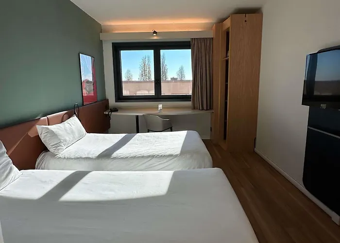 Ibis Fiera 3*