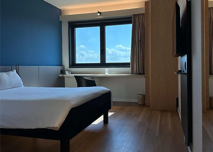 Ibis Fiera 3* Roma
