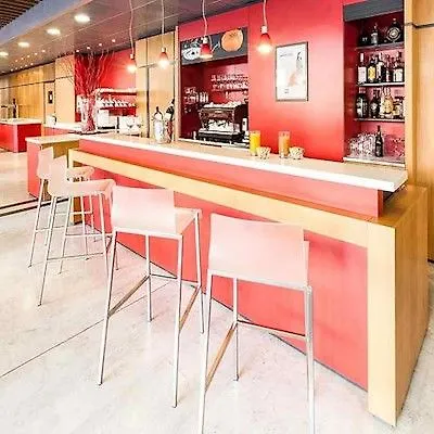 Ibis Fiera 3* Rome